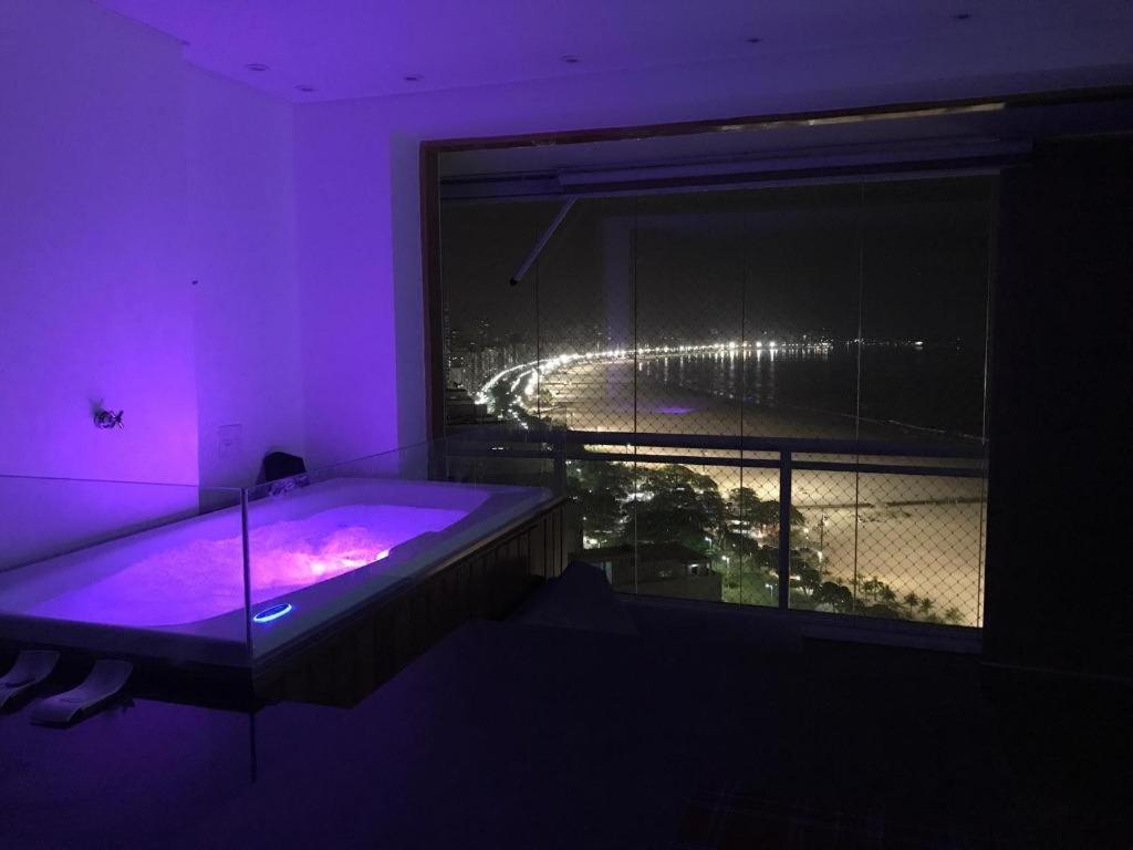 Maravilhoso Apto Vista Mar Jacuzzi Wi Fi Pe Areia Сантос Екстериор снимка